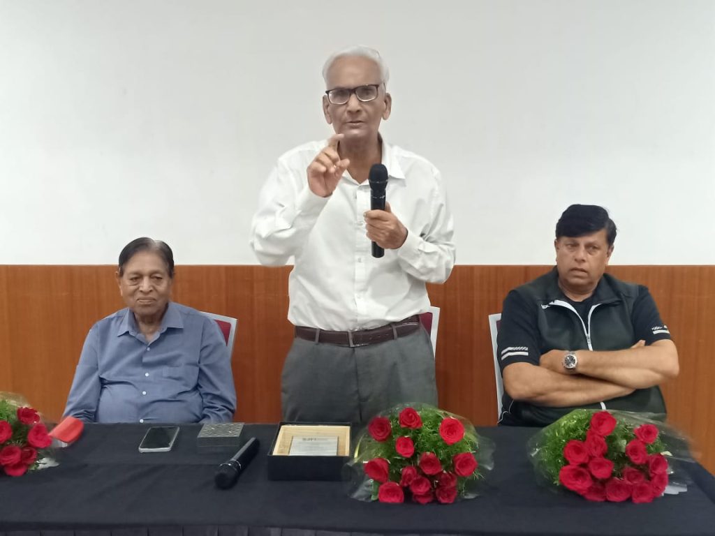 SJFI Medal presented to Harry David in Pune on Wednesday, September 4 at the PYC Gymkhana. Chandu Borde and Nandan Bal presented the medal and. citation.