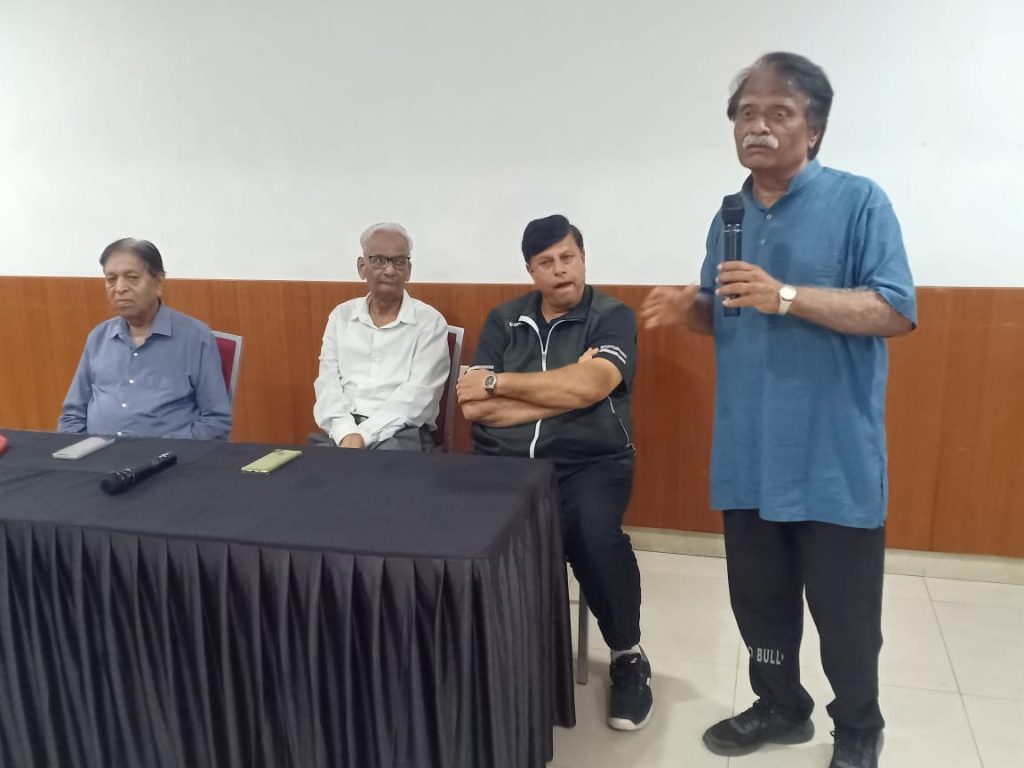 SJFI Medal presented to Harry David in Pune on Wednesday, September 4 at the PYC Gymkhana. Chandu Borde and Nandan Bal presented the medal and. citation.