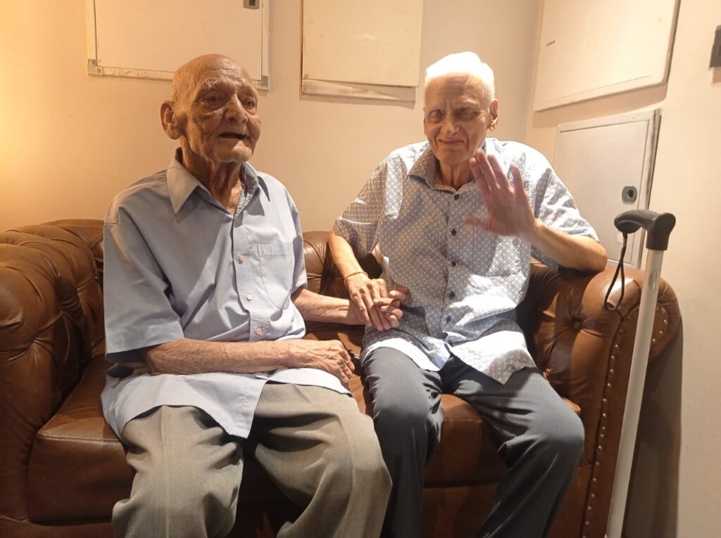 C.S. Ramachandran (right) with Kewal Kaushik during SJFI's felicitation programme in New Delhi on October 5, 2024. (Photo: SJFI)
